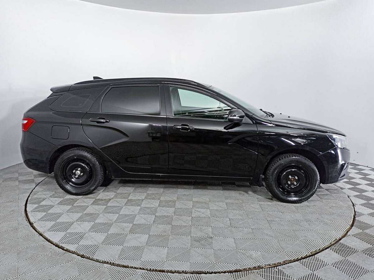 Lada (ВАЗ) Vesta SW, 2020 - фото №4